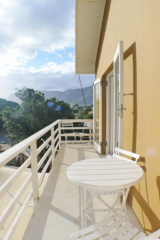 Bamboo Beach Seaside House Hotel Hermanus Exterior photo