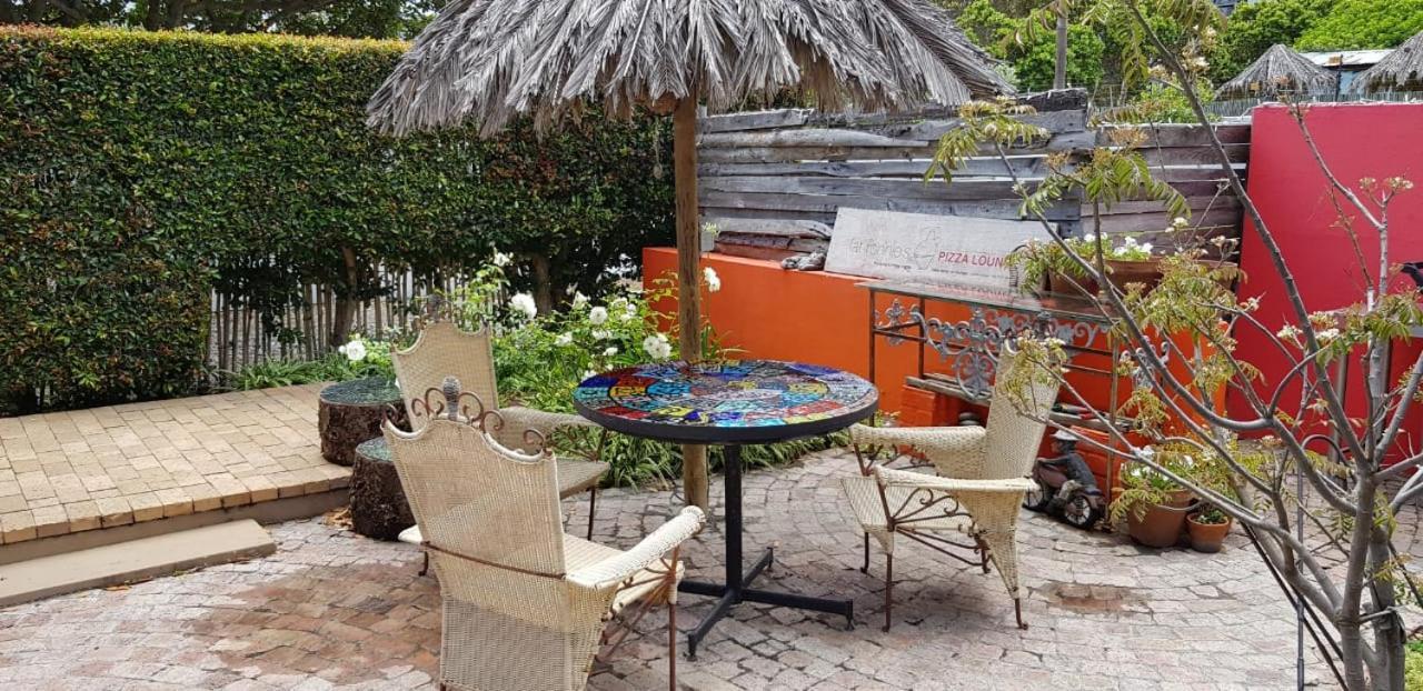Bamboo Beach Seaside House Hotel Hermanus Exterior photo